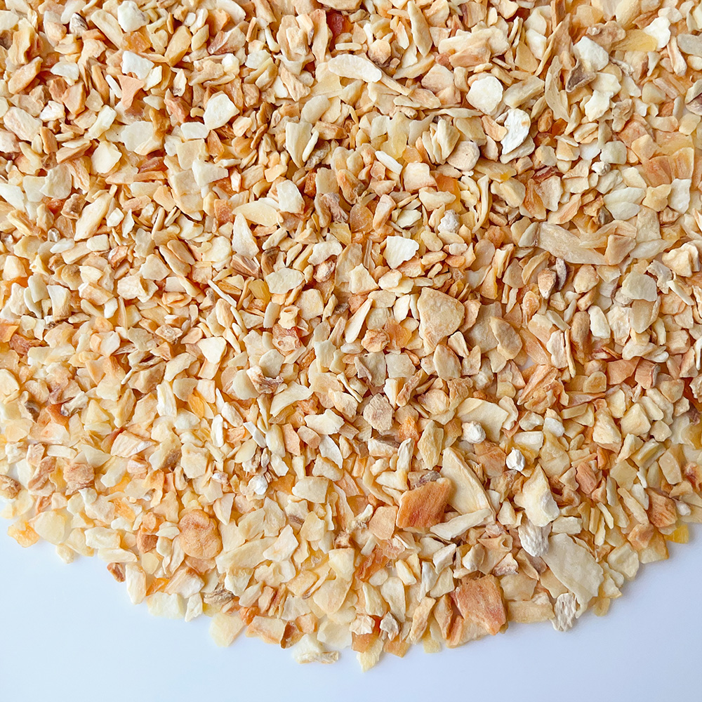 脱水蒜粒 A级 8-16目（带根）